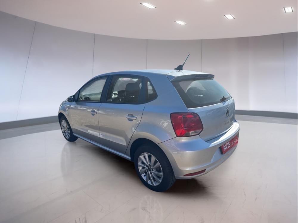 Volkswagen N/A 1.6 Life Tipt