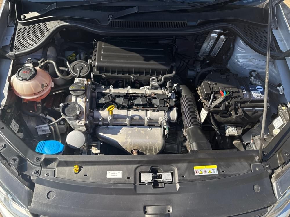 Volkswagen N/A 1.6 Life Tipt