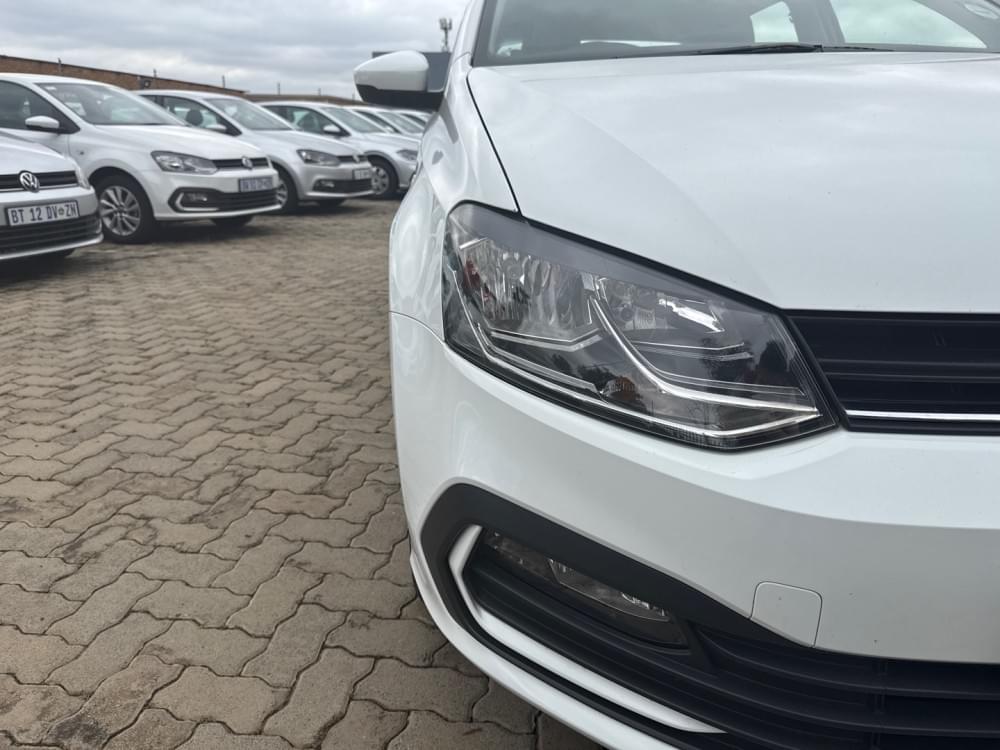 Volkswagen N/A 1.6 Life Tipt