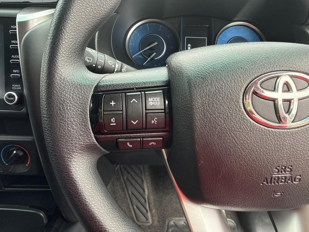 Toyota Fortuner 2.4 Gd-6 Rb At