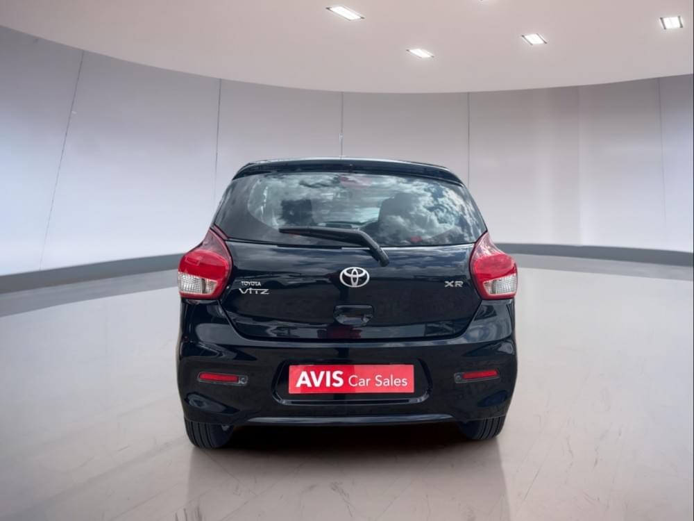 Toyota Vitz 1.0 Xr Amt