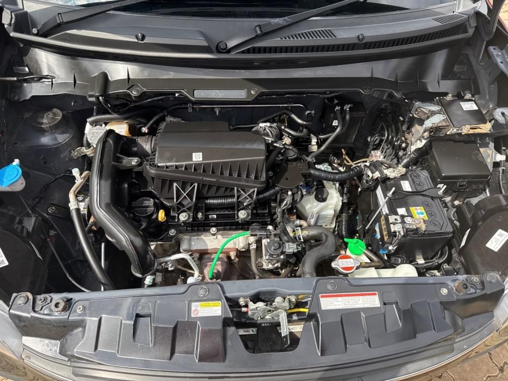 Toyota Vitz 1.0 Xr Amt