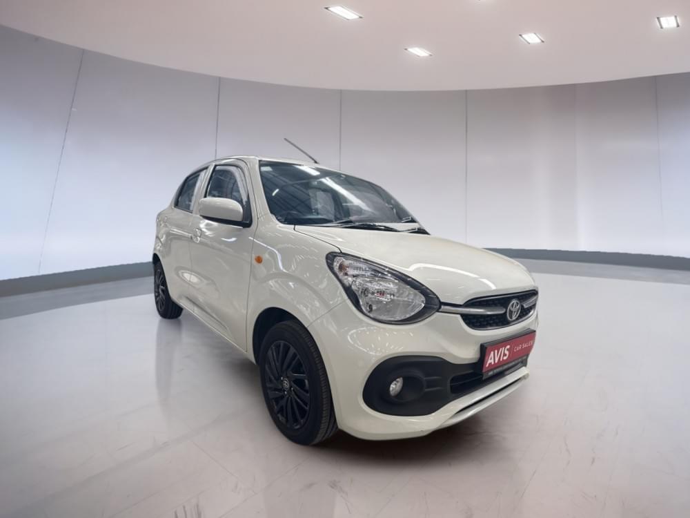 Toyota Vitz 1.0 Xr Amt