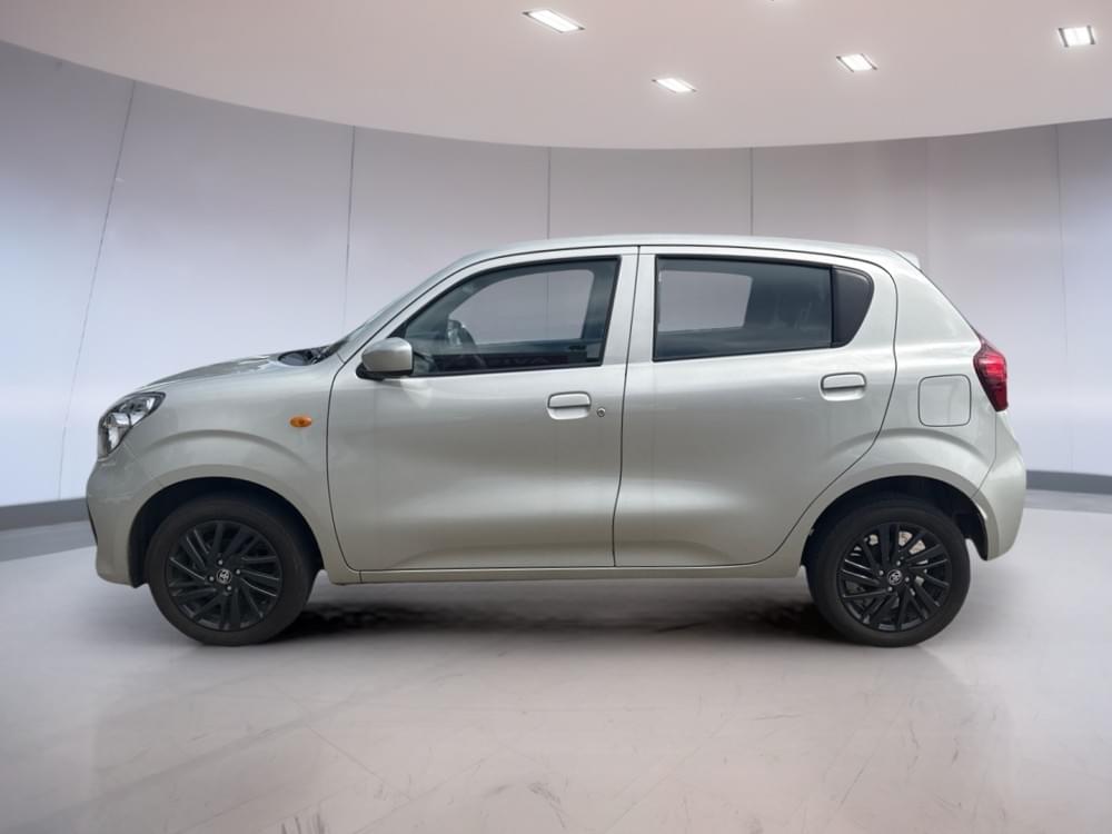 Toyota Vitz 1.0 Xr Amt