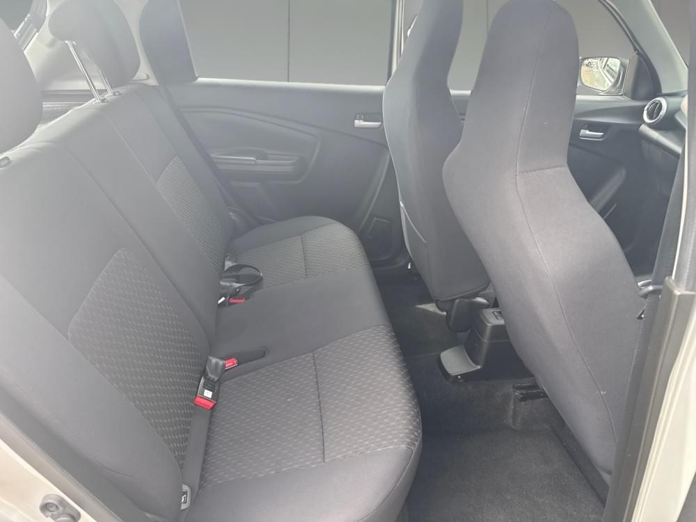 Toyota Vitz 1.0 Xr Amt
