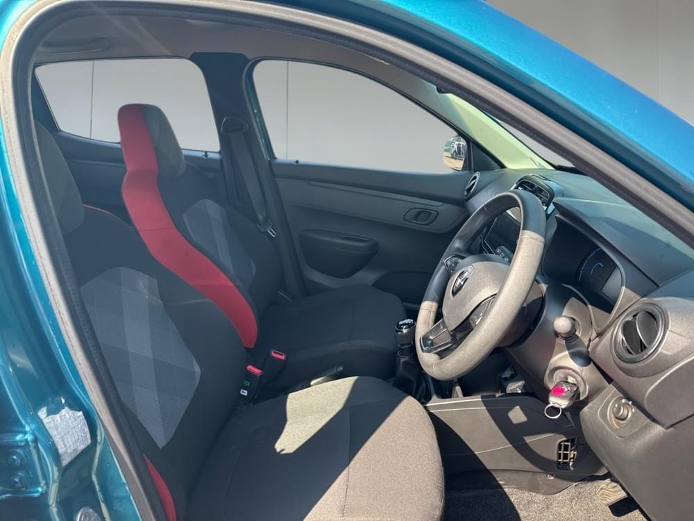 Renault Kwid 1.0 Techno