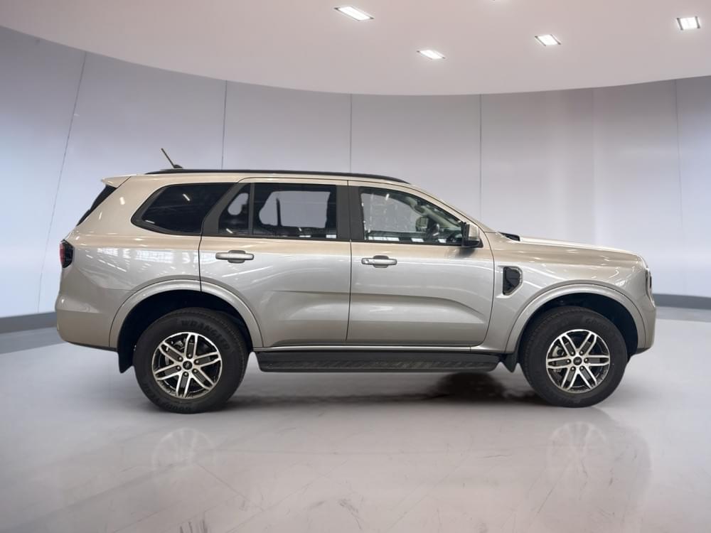 Ford Everest 2.0 Xlt 4X4 At