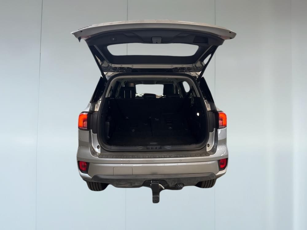 Ford Everest 2.0 Xlt 4X4 At