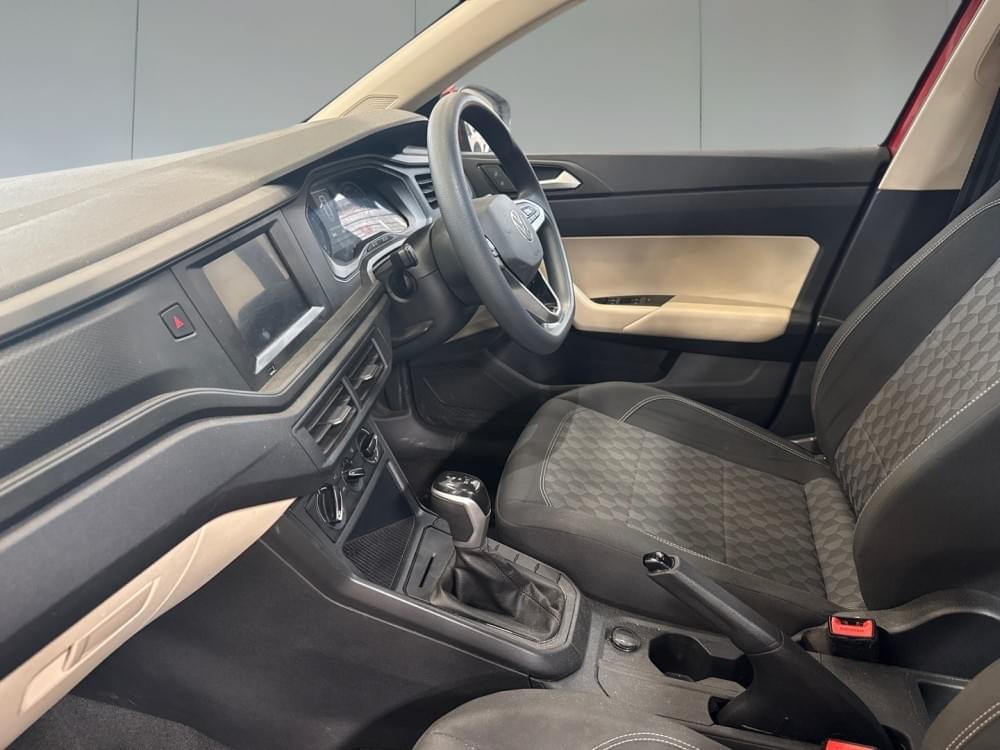 Volkswagen Polo Sedan 1.6 Tiptronic