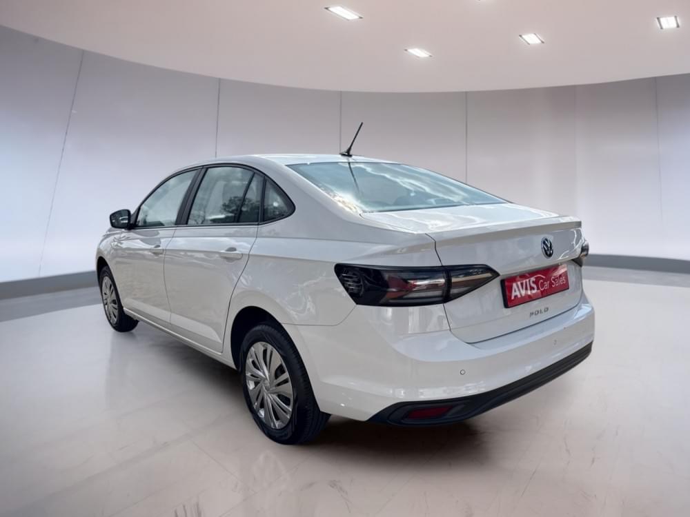 Volkswagen Polo Sedan 1.6 Base