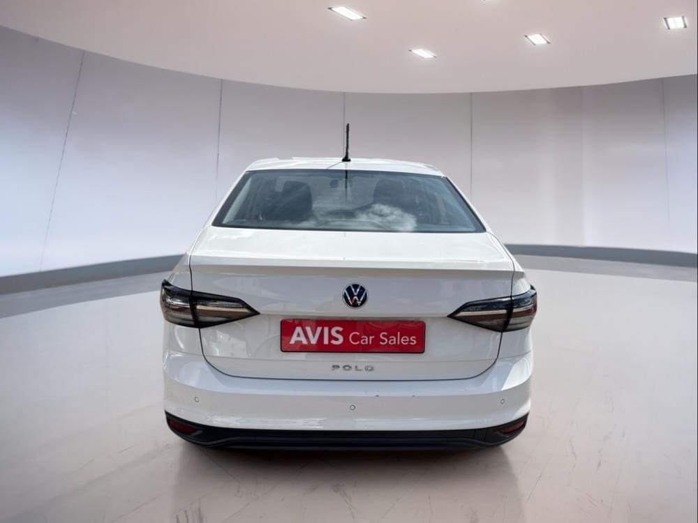 Volkswagen Polo Sedan 1.6 Base