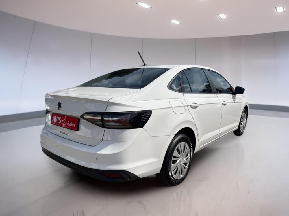 Volkswagen Polo Sedan 1.6 Base