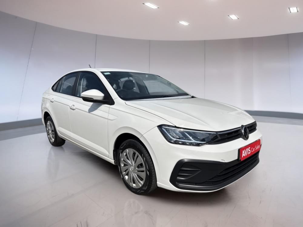 Volkswagen Polo Sedan 1.6 Base