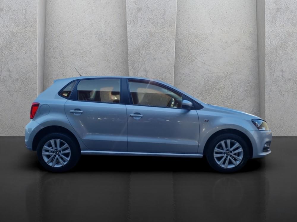 Volkswagen Polo Vivo Hatch 1.6 Comfortline Tiptronic