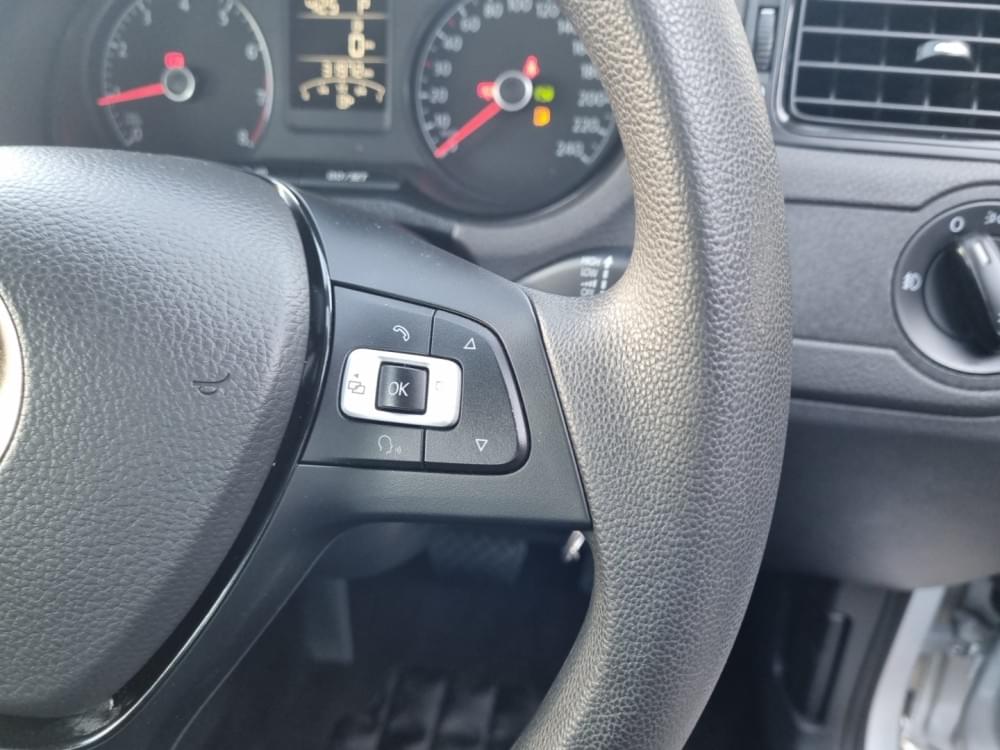 Volkswagen Polo Vivo Hatch 1.6 Comfortline Tiptronic