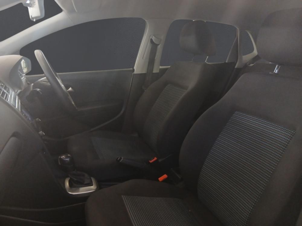 Volkswagen Polo Vivo Hatch 1.6 Life Tipt