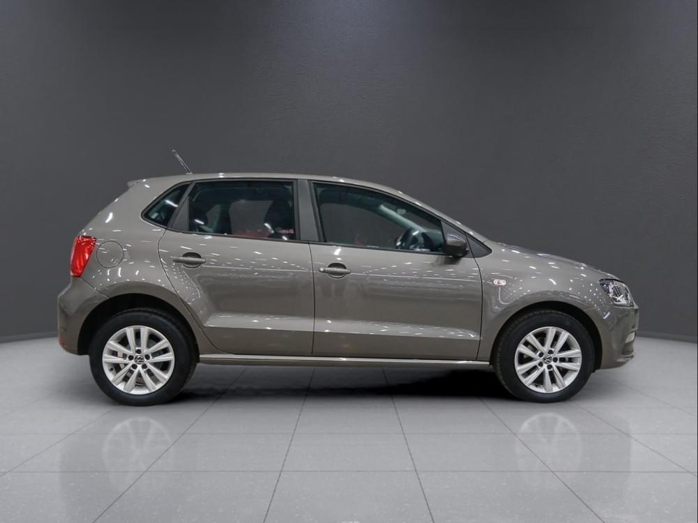 Volkswagen Polo Vivo Hatch 1.6 Comfortline Tiptronic