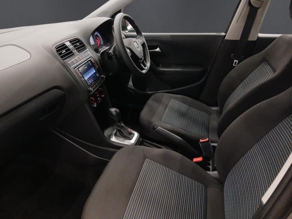 Volkswagen Polo Vivo Hatch 1.6 Comfortline Tiptronic