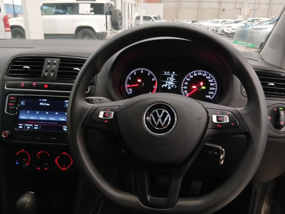 Volkswagen Polo Vivo Hatch 1.6 Comfortline Tiptronic