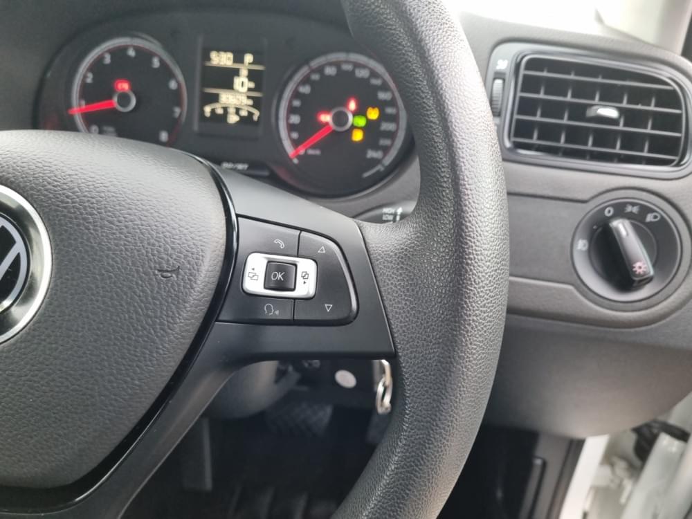 Volkswagen Polo Vivo Hatch 1.6 Life