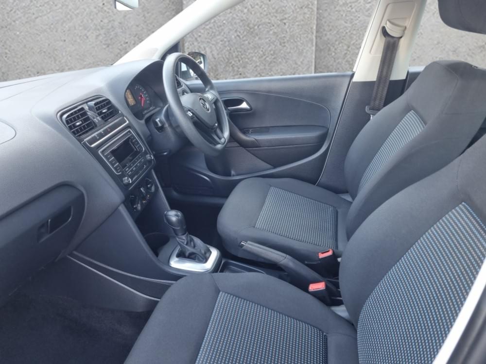 Volkswagen Polo Vivo Hatch 1.6 Comfortline Tiptronic