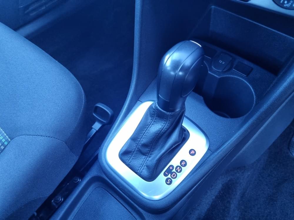 Volkswagen Polo Vivo Hatch 1.6 Comfortline Tiptronic
