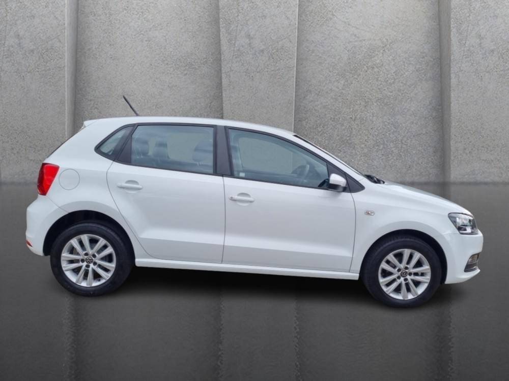 Volkswagen Polo Vivo Hatch 1.6 Comfortline Tiptronic