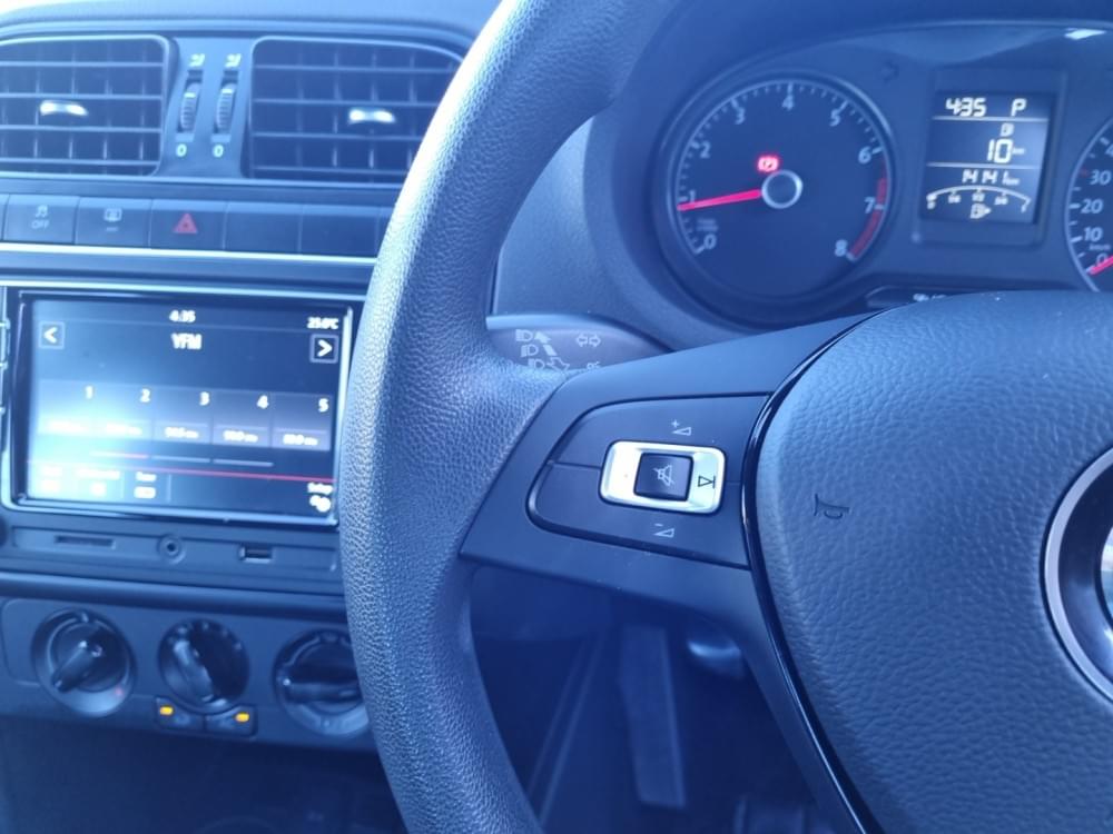 Volkswagen Polo Vivo Hatch 1.6 Comfortline Tiptronic
