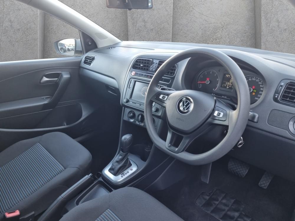 Volkswagen Polo Vivo Hatch 1.6 Comfortline Tiptronic