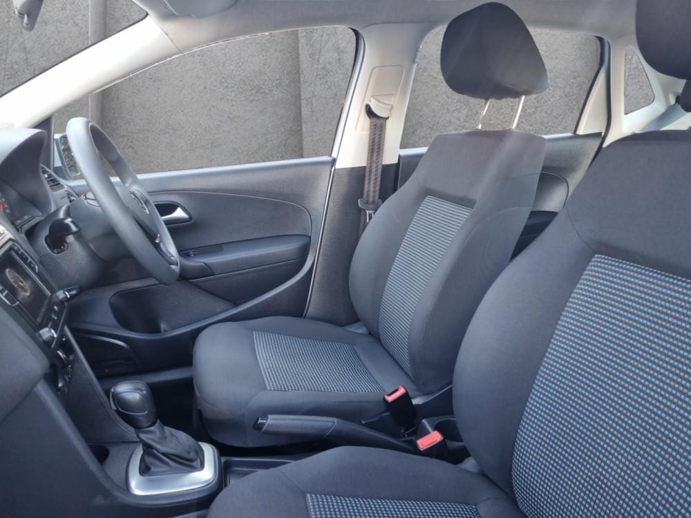 Volkswagen Polo Vivo Hatch 1.6 Comfortline Tiptronic