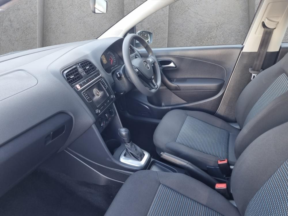 Volkswagen Polo Vivo Hatch 1.6 Comfortline Tiptronic
