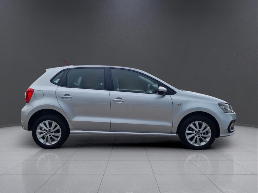 Volkswagen Polo Vivo Hatch 1.6 Life Tipt