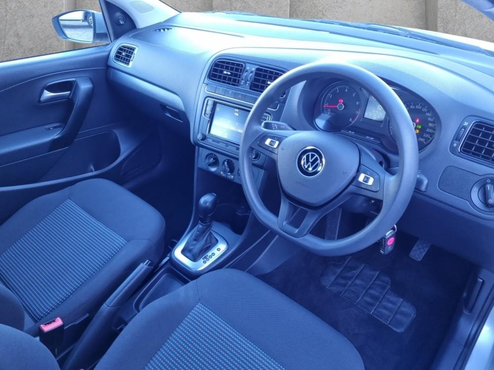 Volkswagen Polo Vivo Hatch 1.6 Comfortline Tiptronic