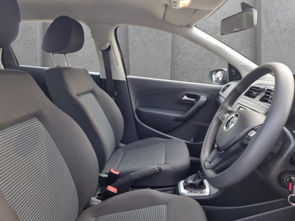 Volkswagen Polo Vivo Hatch 1.6 Comfortline Tiptronic