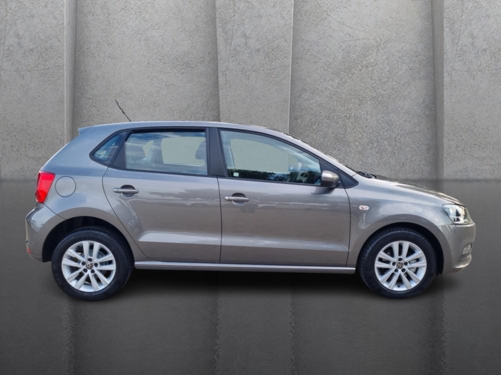 Volkswagen Polo Vivo Hatch 1.6 Comfortline Tiptronic