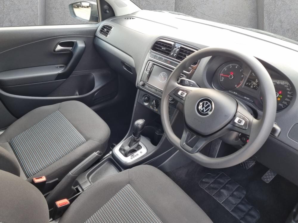 Volkswagen Polo Vivo Hatch 1.6 Comfortline Tiptronic