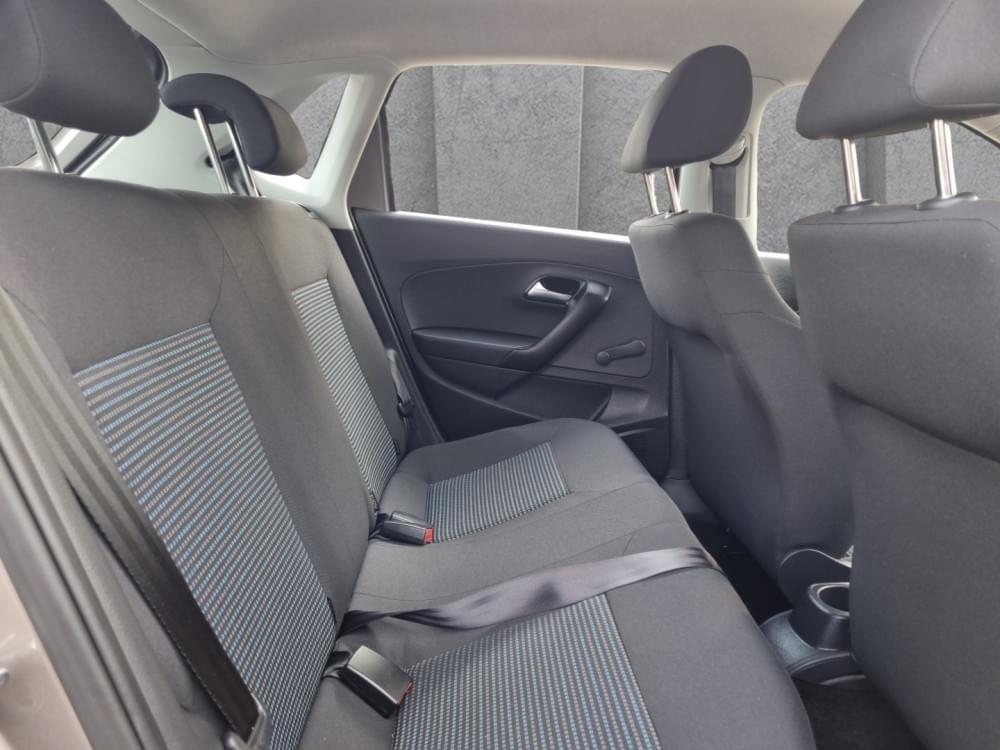 Volkswagen Polo Vivo Hatch 1.6 Comfortline Tiptronic