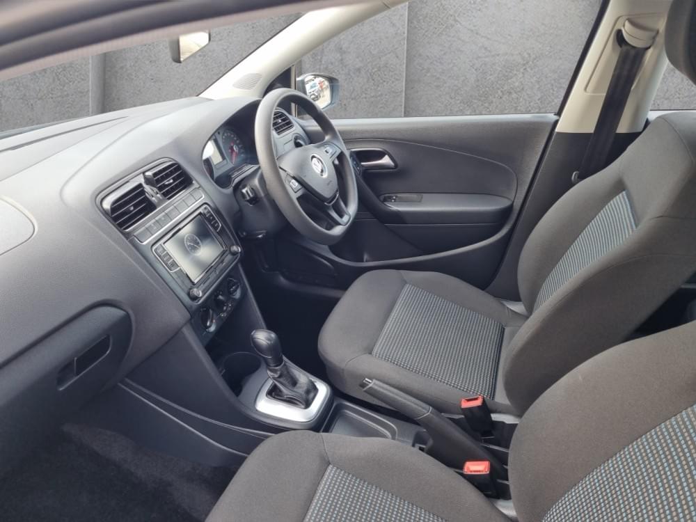 Volkswagen Polo Vivo Hatch 1.6 Comfortline Tiptronic