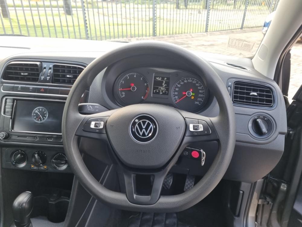 Volkswagen Polo Vivo Hatch 1.6 Comfortline Tiptronic