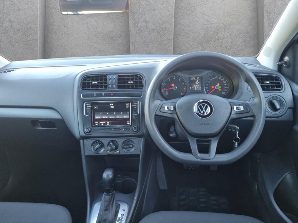 Volkswagen Polo Vivo Hatch 1.6 Comfortline Tiptronic