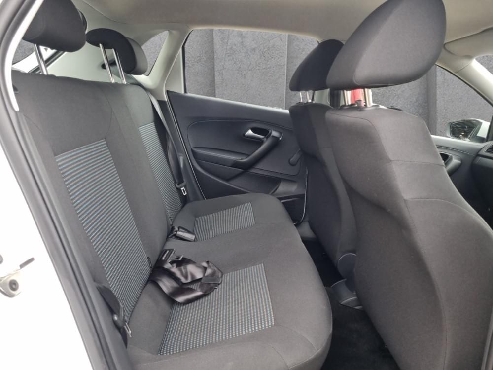 Volkswagen Polo Vivo Hatch 1.6 Comfortline Tiptronic