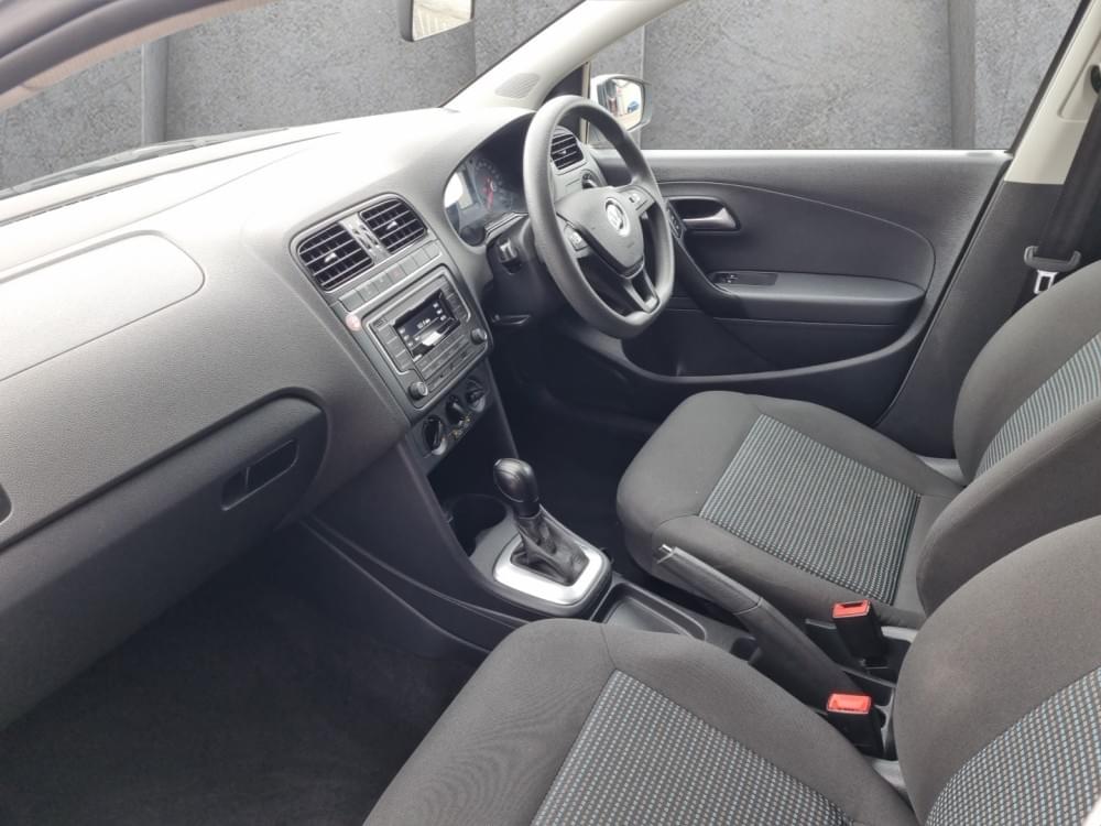 Volkswagen Polo Vivo Hatch 1.6 Comfortline Tiptronic
