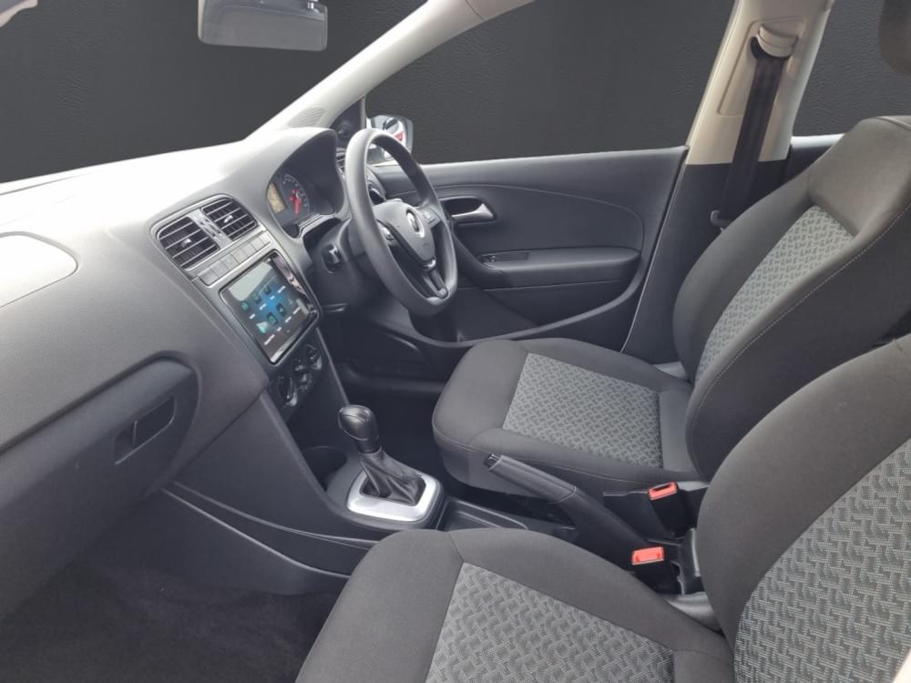 Volkswagen Polo Vivo Hatch 1.6 Life Tipt