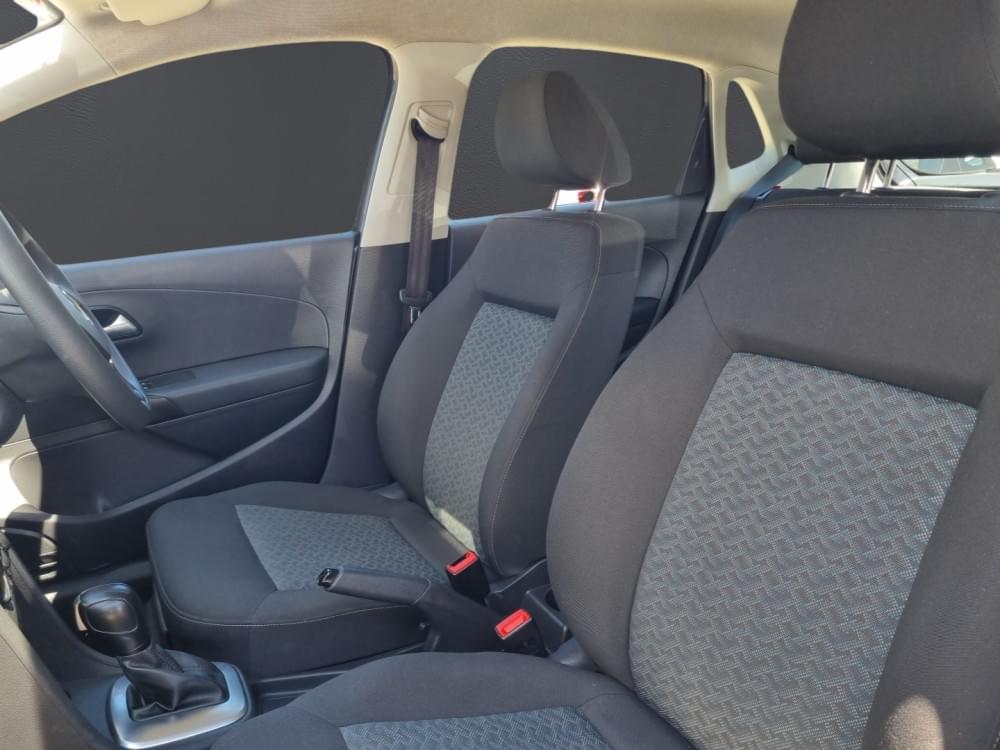 Volkswagen Polo Vivo Hatch 1.6 Life Tipt