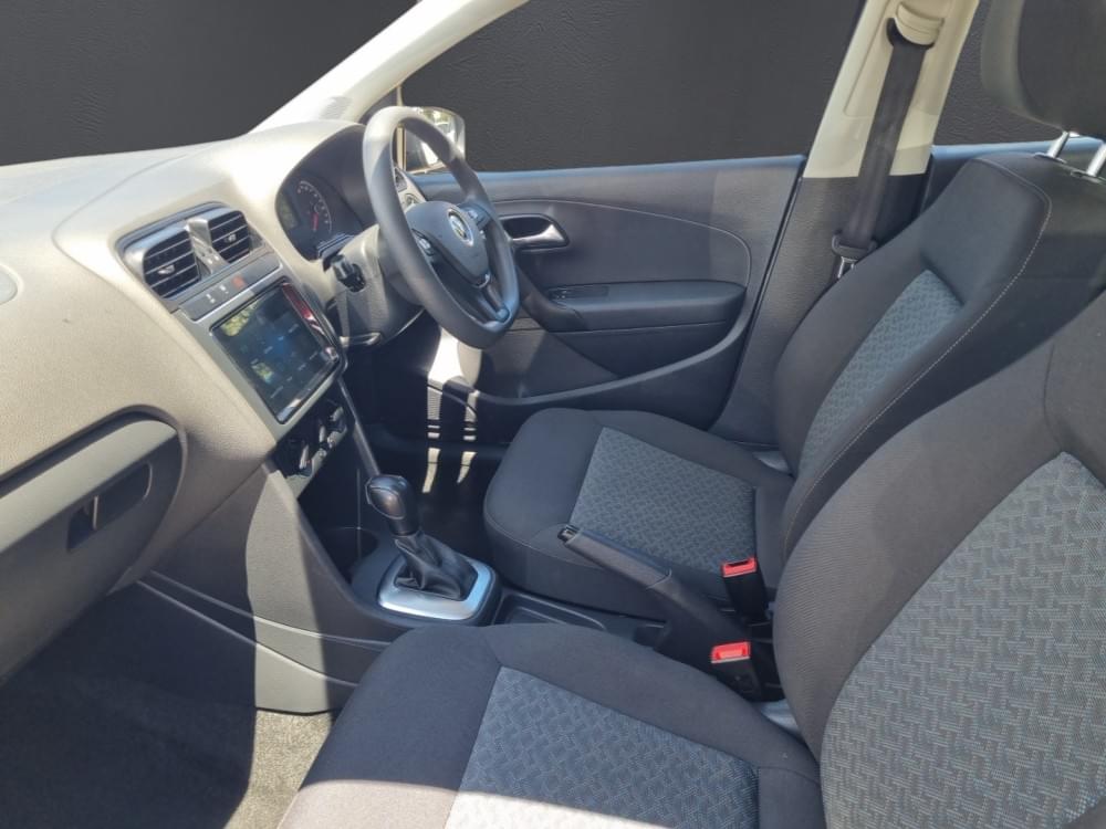 Volkswagen Polo Vivo Hatch 1.6 Life Tipt