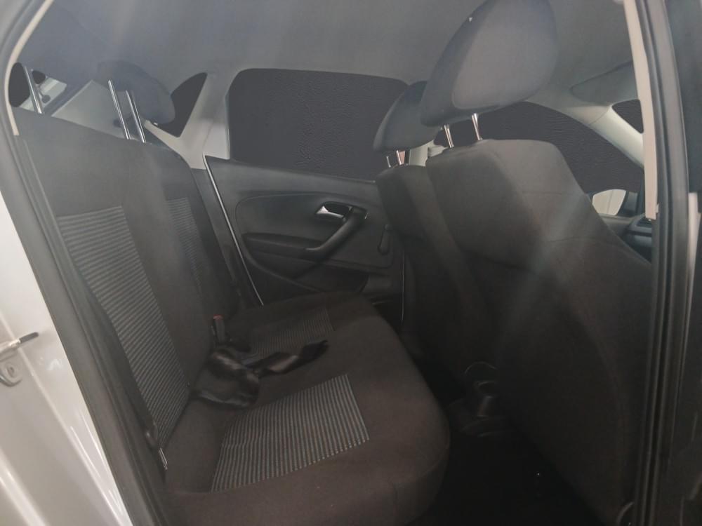Volkswagen Polo Vivo Hatch 1.6 Comfortline Tiptronic