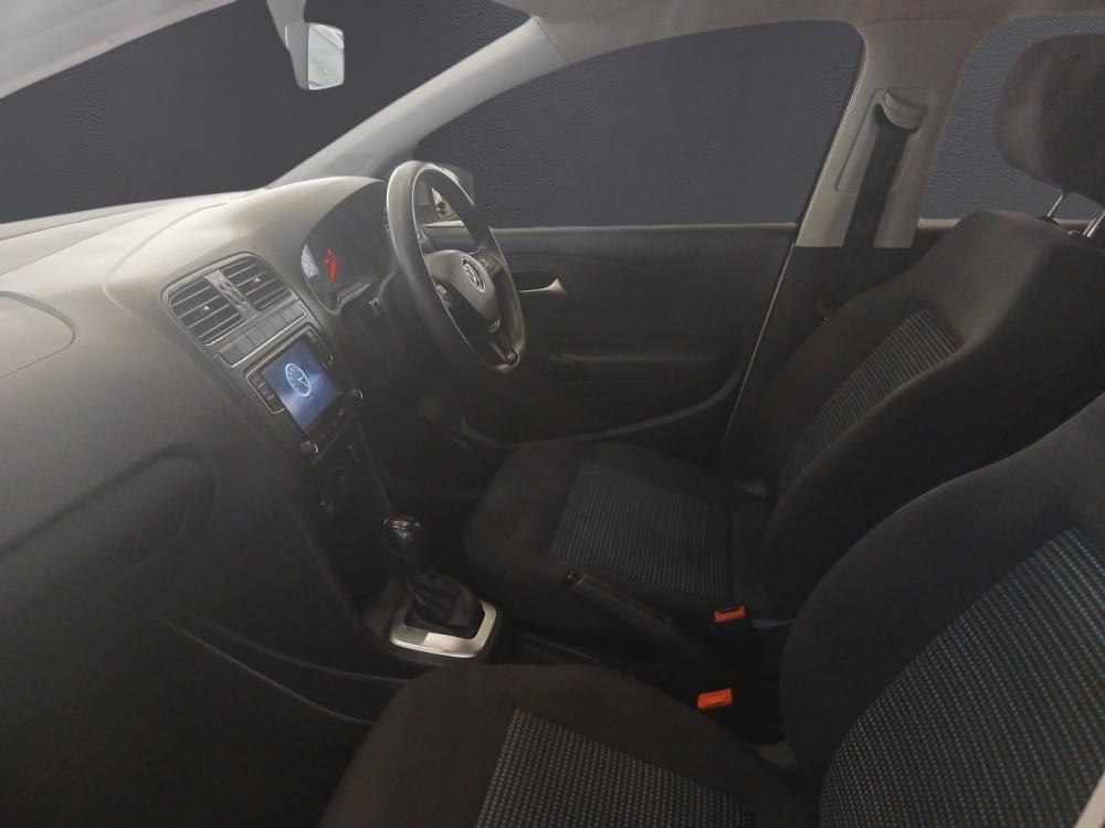 Volkswagen Polo Vivo Hatch 1.6 Comfortline Tiptronic