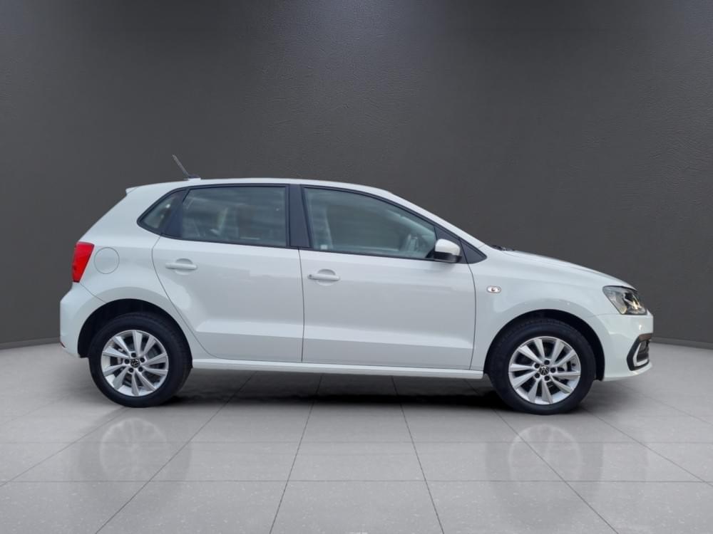 Volkswagen Polo Vivo Hatch 1.6 Life Tipt
