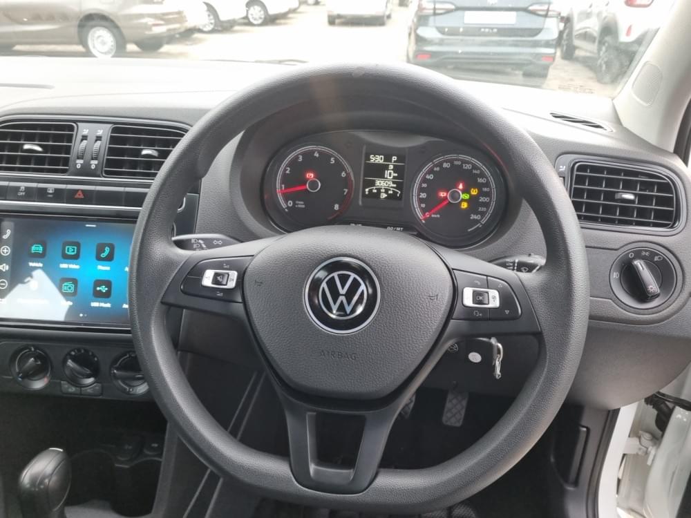 Volkswagen Polo Vivo Hatch 1.6 Life Tipt