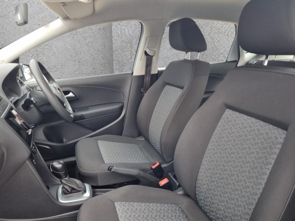 Volkswagen Polo Vivo Hatch 1.6 Life Tipt